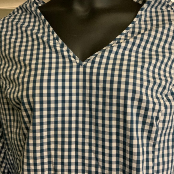 J Crew top - Picture 2 of 4